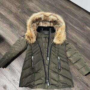 Nicole Benisti Woman's Down Parka, Natural Fur Hood, Size US Large, Colour Olive